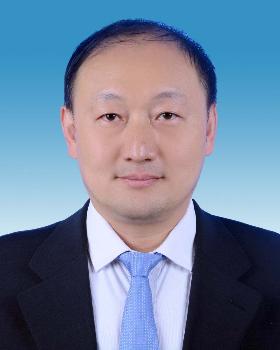 王福栋